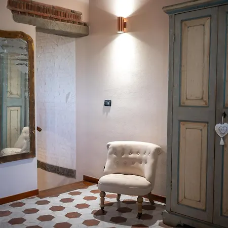 Daire Balconevisi Elegant Sorrezzana