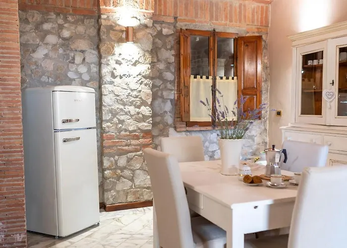 Elegant Balconevisi